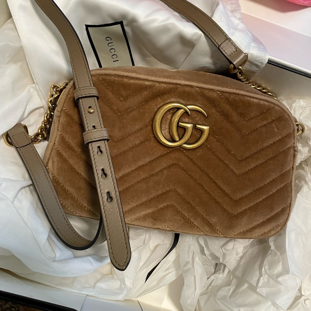 GUCCI Velvet Matelasse Small GG Marmont Chain Shoulder Bag Tan Velvet